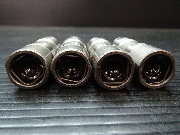 スポーツスター