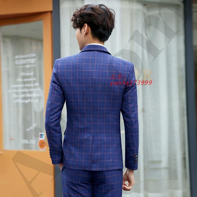 カジュアルスーツ