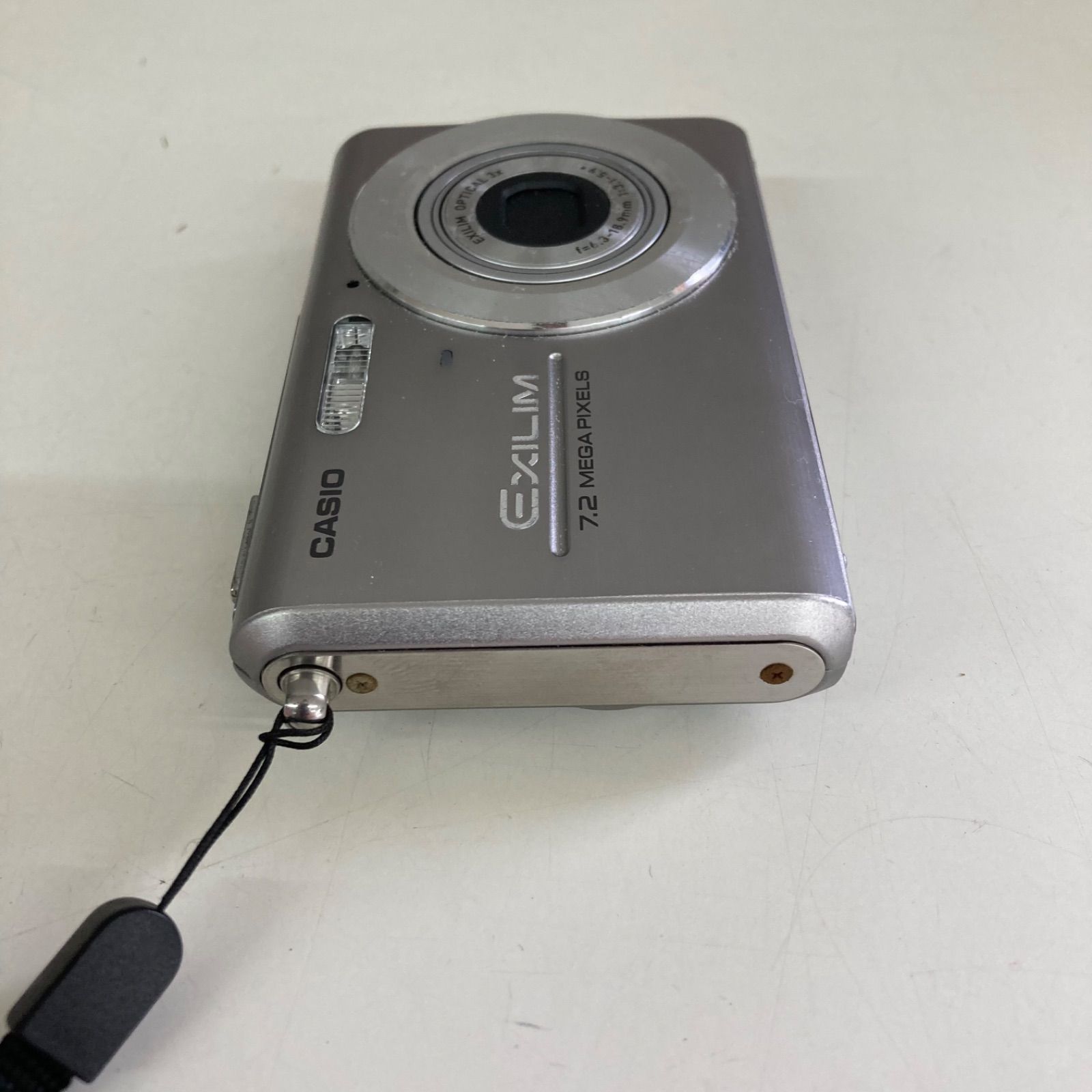 デジタルカメラ