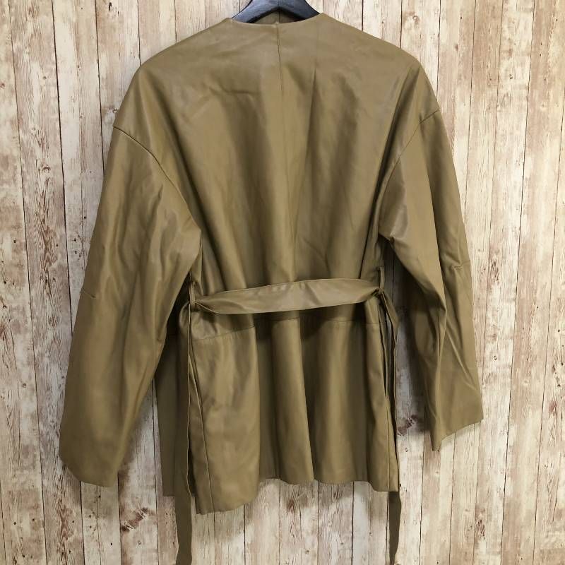 タッパーウエア　エッグパン タッパーウェア エッグパン スクレーパー付 取扱説明書付 卵焼き用