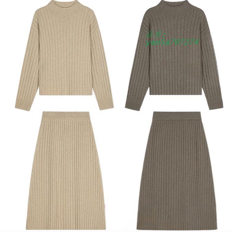 無地 モックネック