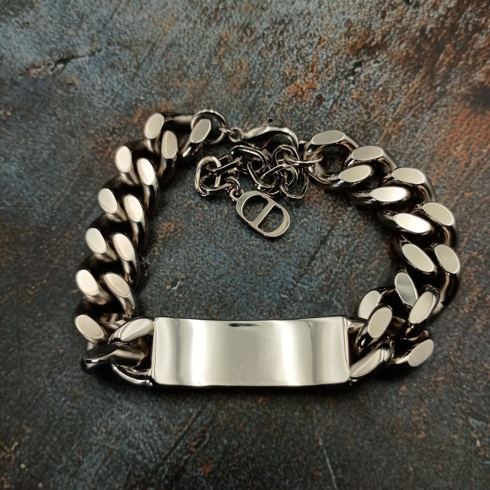 【良品】Christian Dior ロゴプレート　ブレスレット　喜平チェーン 良品】Christian Dior ロゴプレート ブレスレット 喜平チェーン