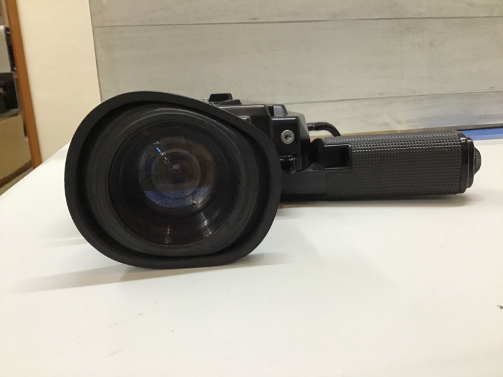 S2-05】◇ ELMO SUPER 8 SOUND 240S-XL MACRO 通電確認済み - メルカリ