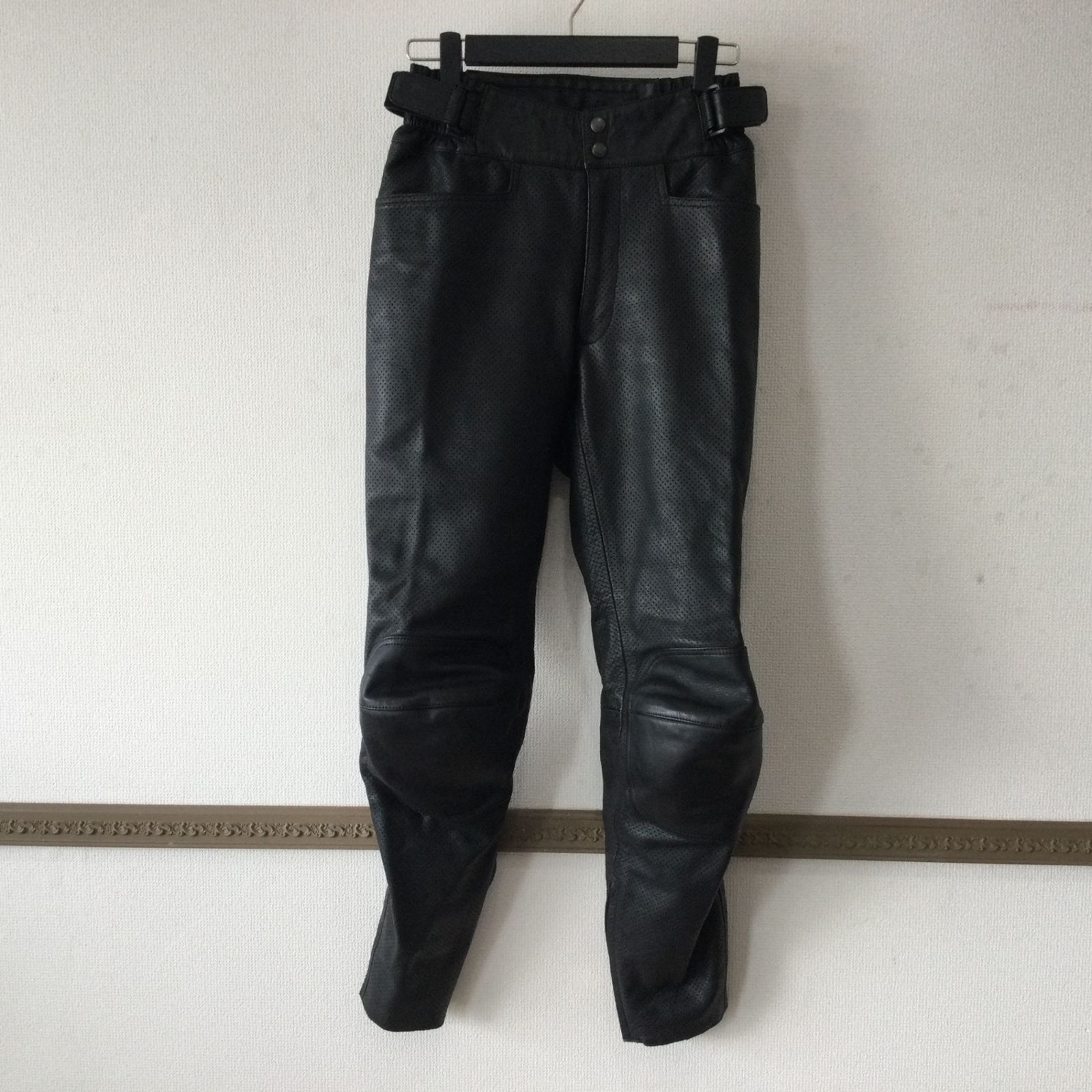 10403 KUSHITANI クシタニ レザーパンツ L/2Wサイズ ブラック