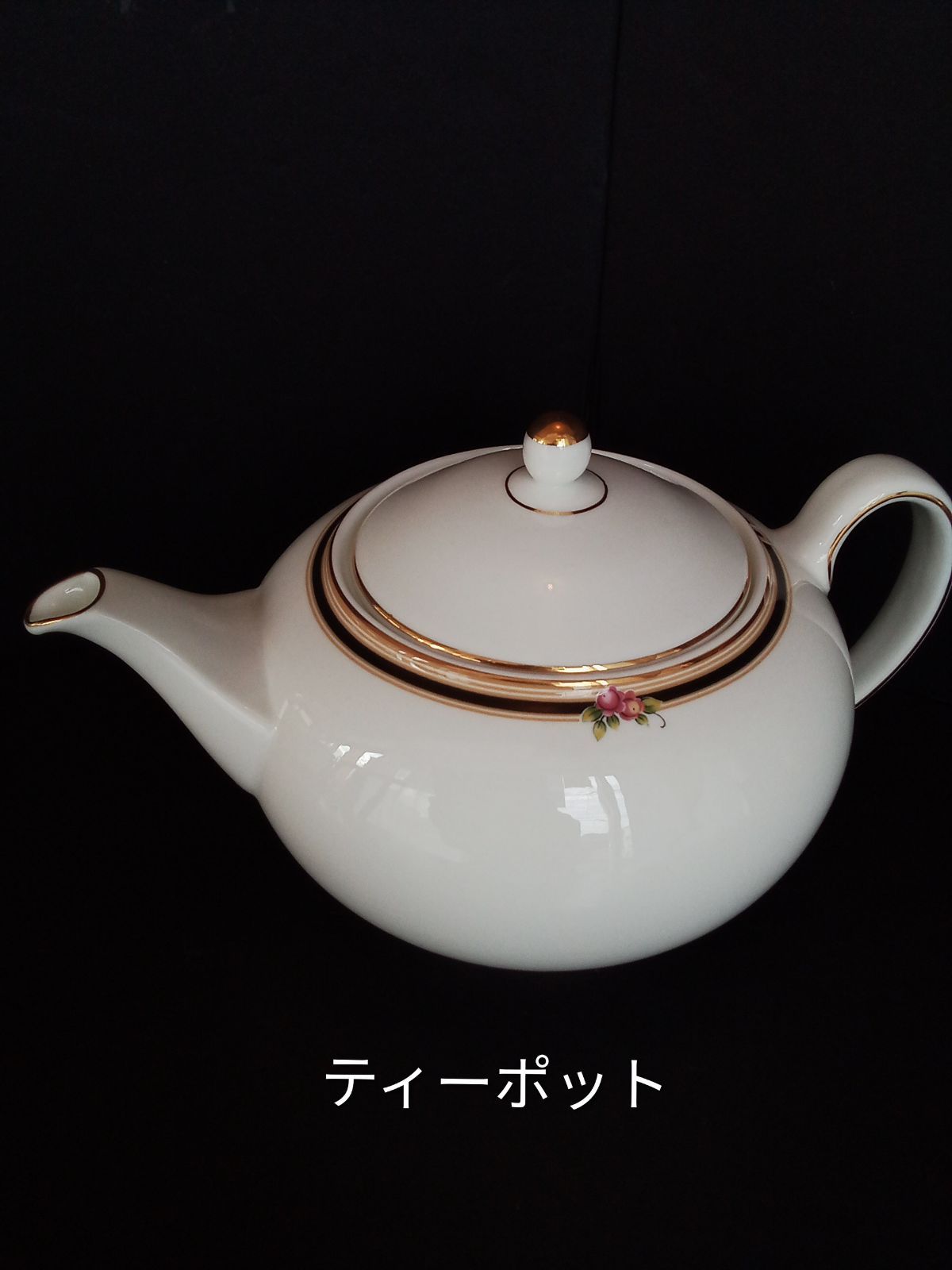 廃盤 ウェッジウッド Wedgwood クリオ 黒壺スタンプ - メルカリ