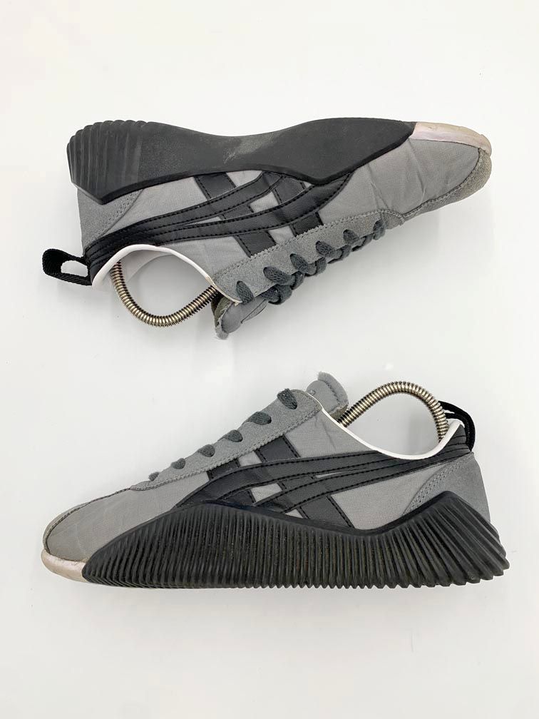 ✨人気✨オニツカタイガー アクロモント【26.5】1183B257 グレー ✨人気✨オニツカタイガー アクロモント【26.5】1183B257 グレー