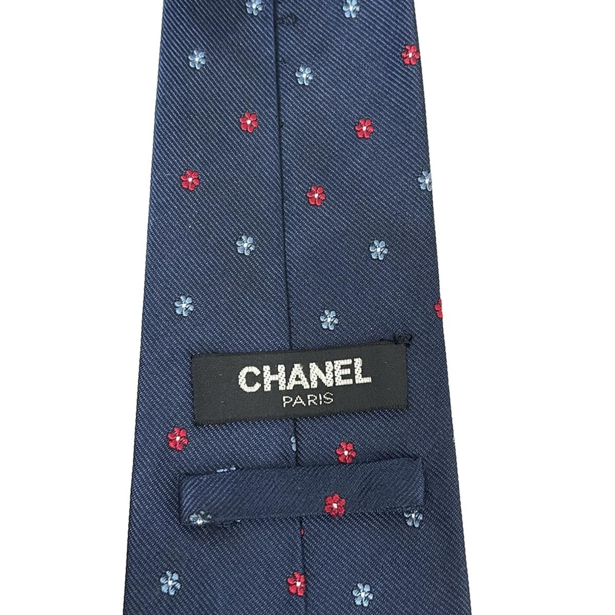 タイムセール未使用CHANEL ネクタイ ネイビー レッド ダイヤモンド CHANEL(シャネル) ネクタイ メンズ - ネイビー×レッド×マルチ 花