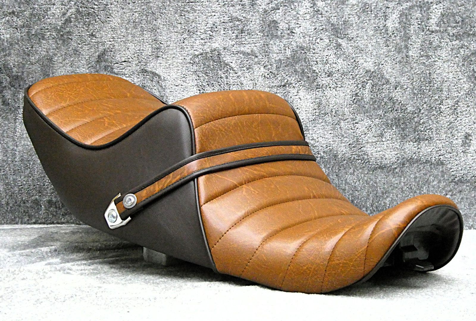 ゼファー400 初期・前期 茶ツートン らくだシート/ブラウン C1 C2 C3茶