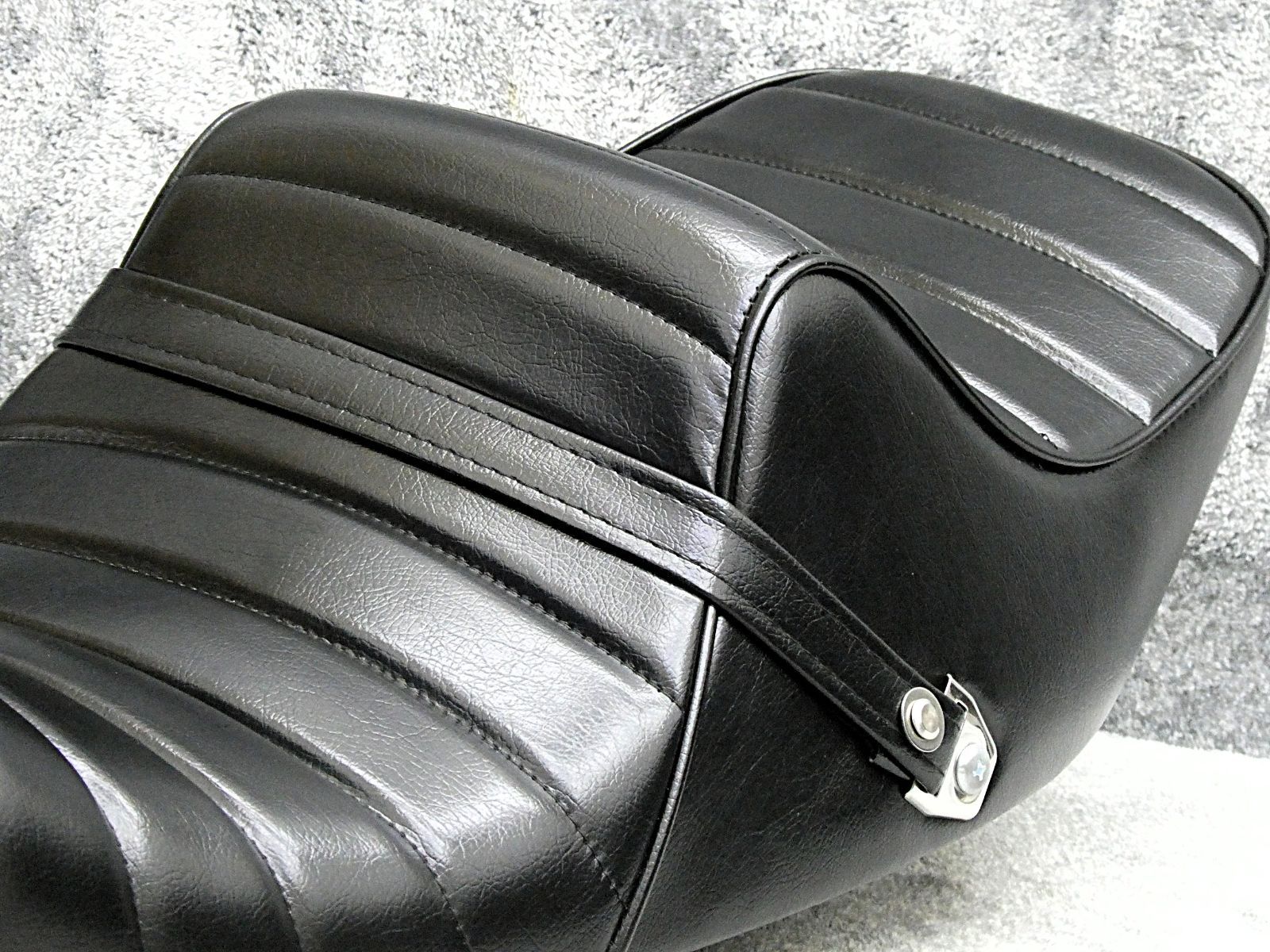 ゼファー400 ラクダシート ゼファーχラクダシート カワサキ - ゼファー