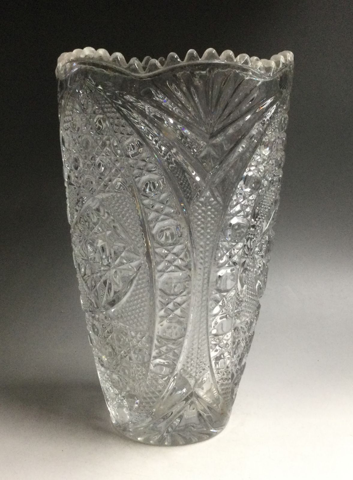 花瓶 ガラス kamei crystal カメイクリスタル フラワーベース カメイガラス インテリア 飾り 飾り物 置物 サイズ約 高さ28cm 約3.8kg t1520-F NEXPOTALLINN_EU