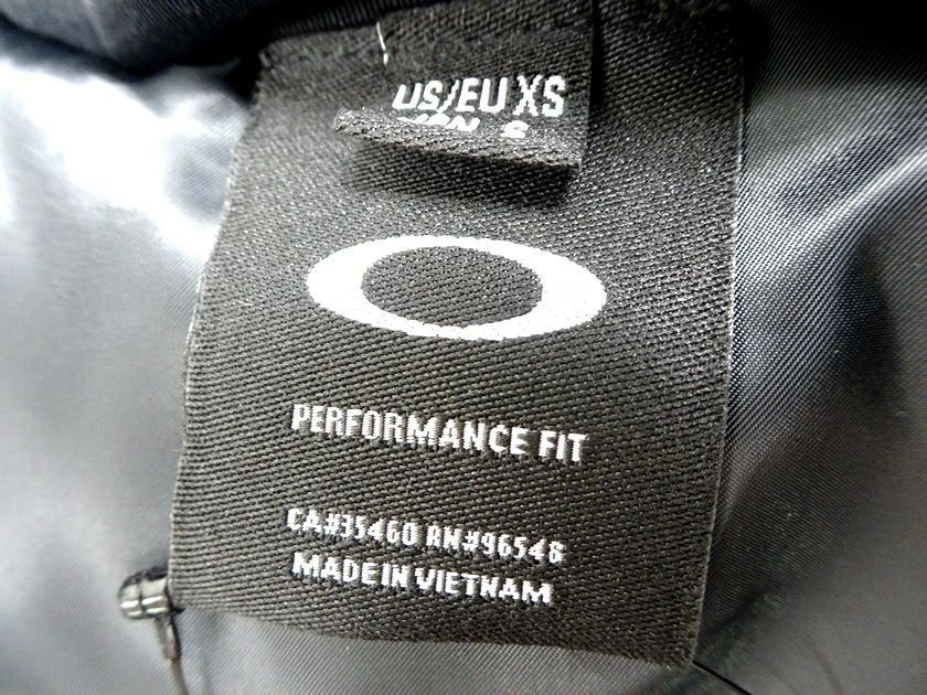 OAKLEY オークリー 北海道日本ハムファイターズ 球団公式ウェア 中綿