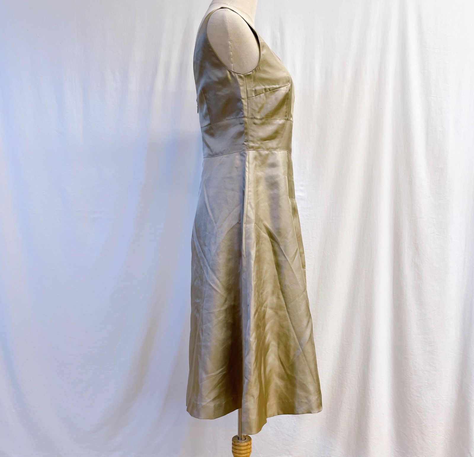 ビアッジョブルー ノースリーブワンピース