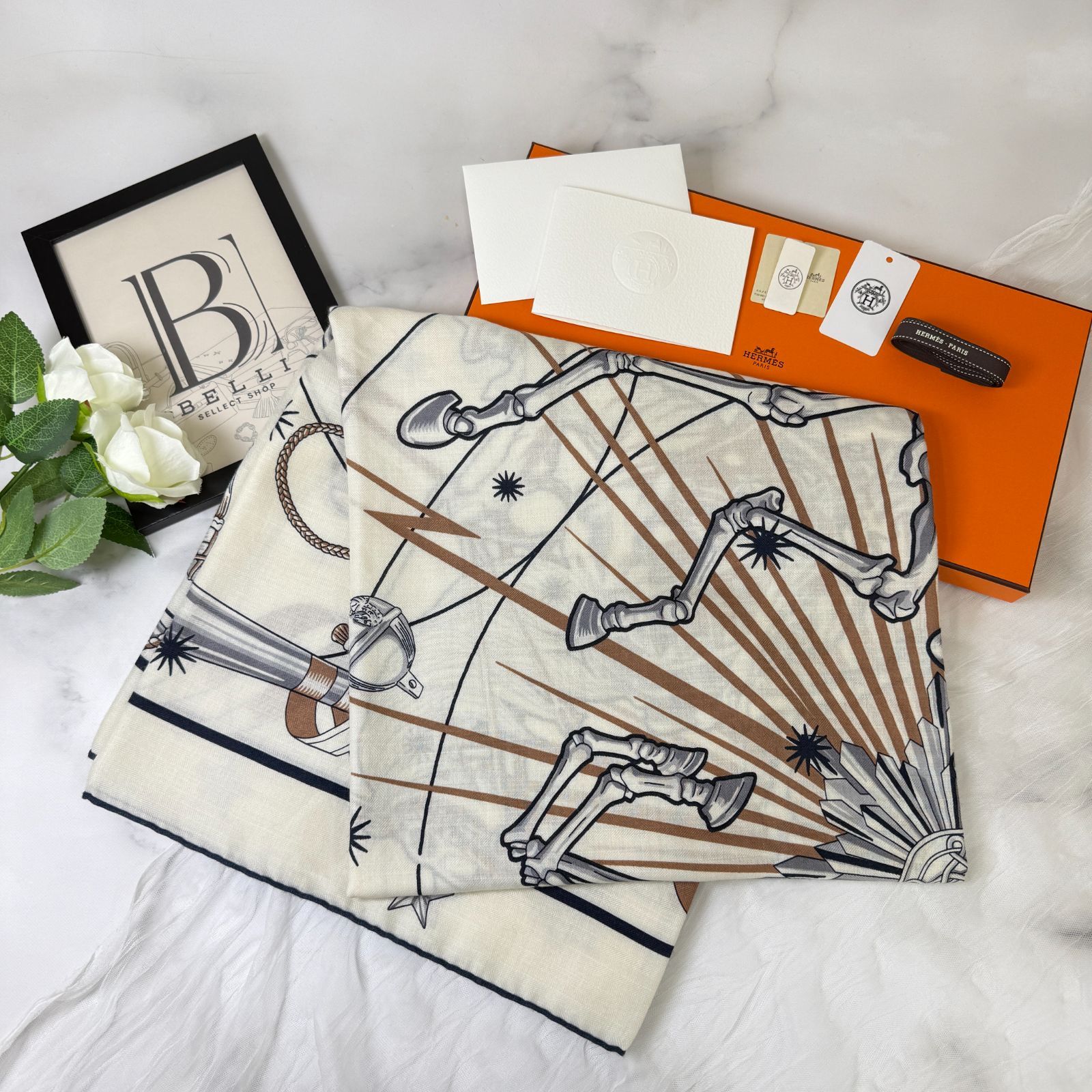 鑑定済み 春夏 エルメス カレジェアン 140 コーラス ステラルム ホワイト マリン ベージュ ローズ カシシル スカーフ ショール 馬 星座