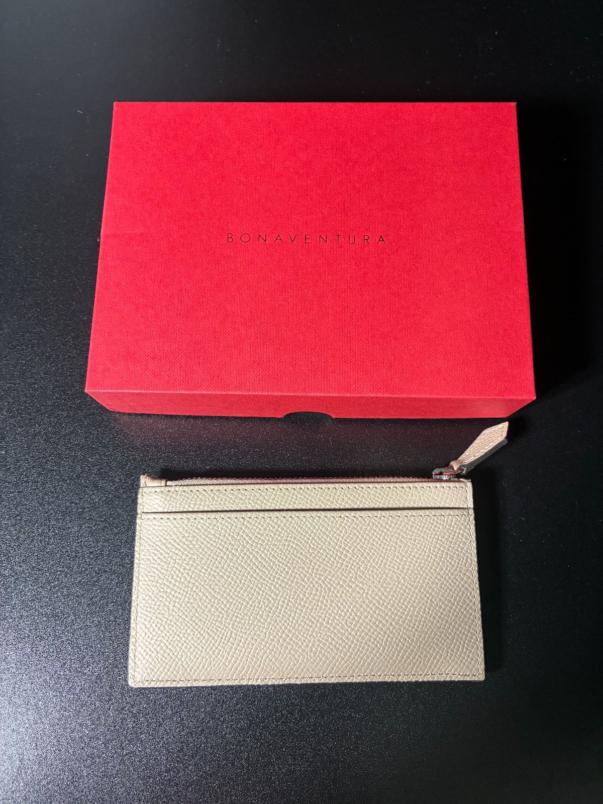 ボナベンチュラ カードケース B25103478