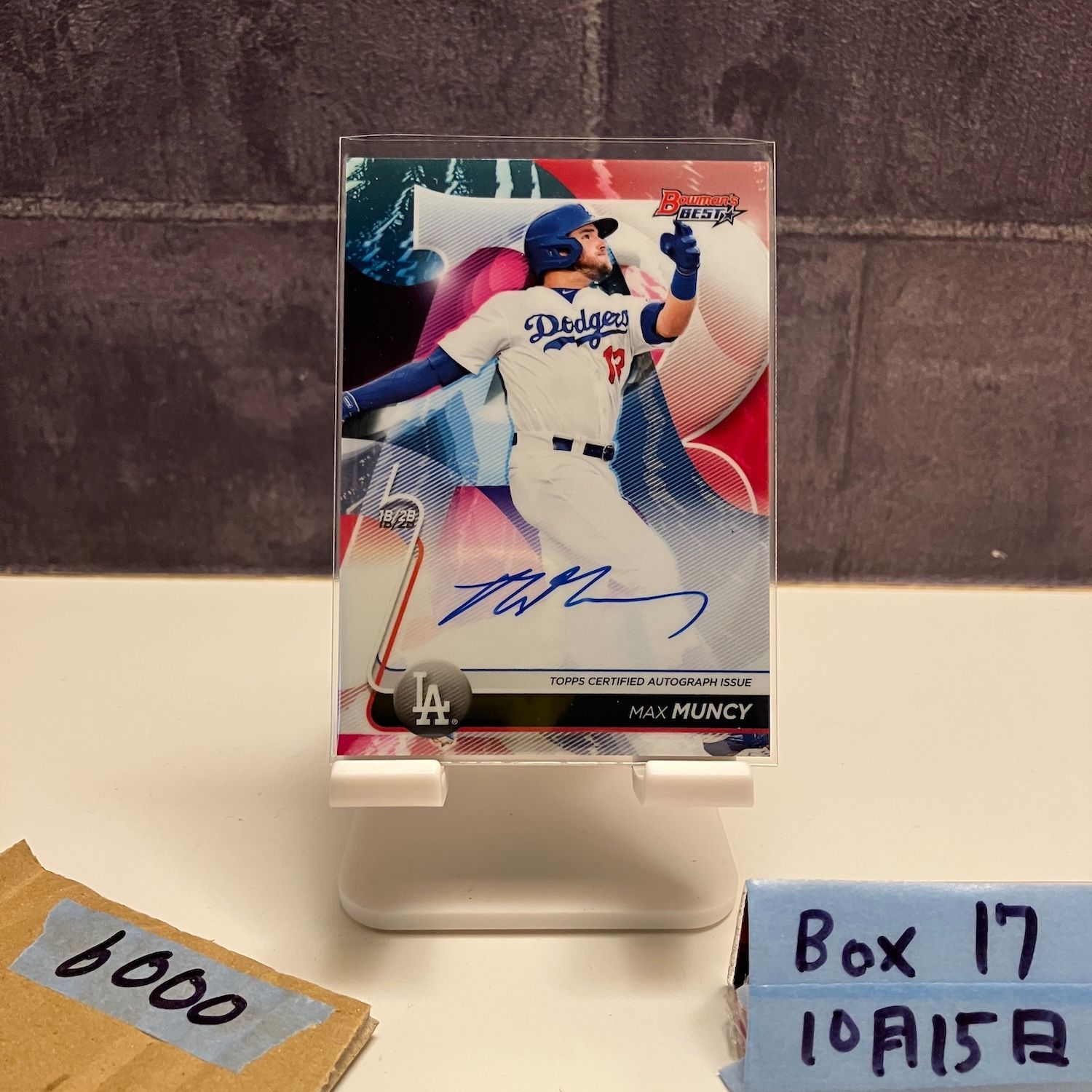 直書きサインカード！【マックス・マンシー ／ Max Muncy】2020 Topps 