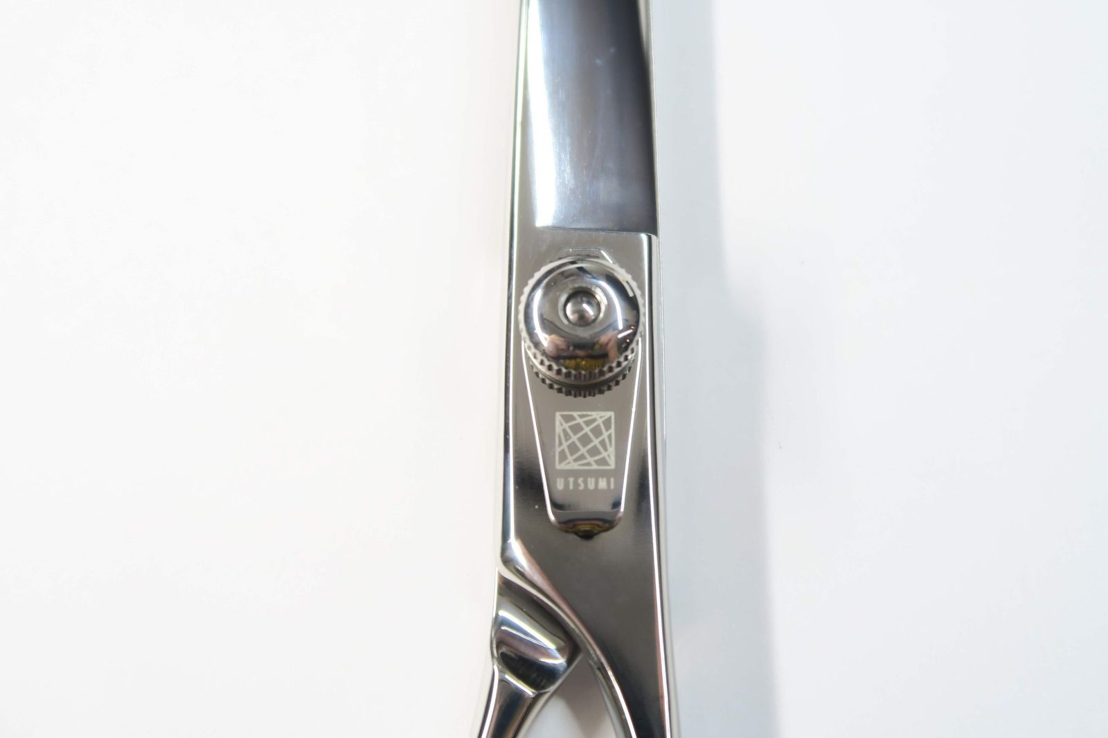 Sランク【UTSUMI ウツミ 内海】 L700 シザー 7.0インチ 右利き