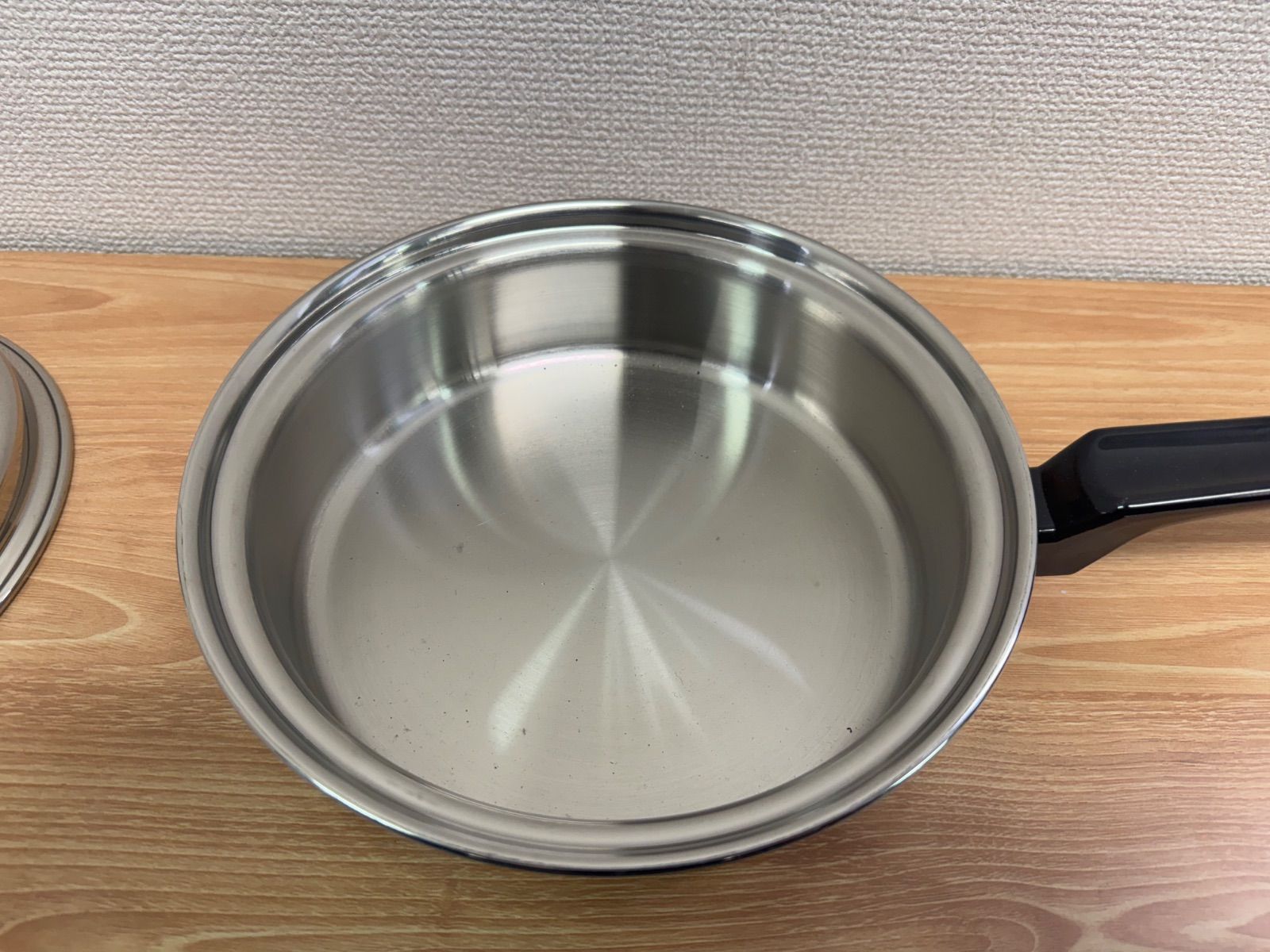 ⭐︎【SALE】【美品】Queen's Collection Silver-Toneシリーズ 片手鍋