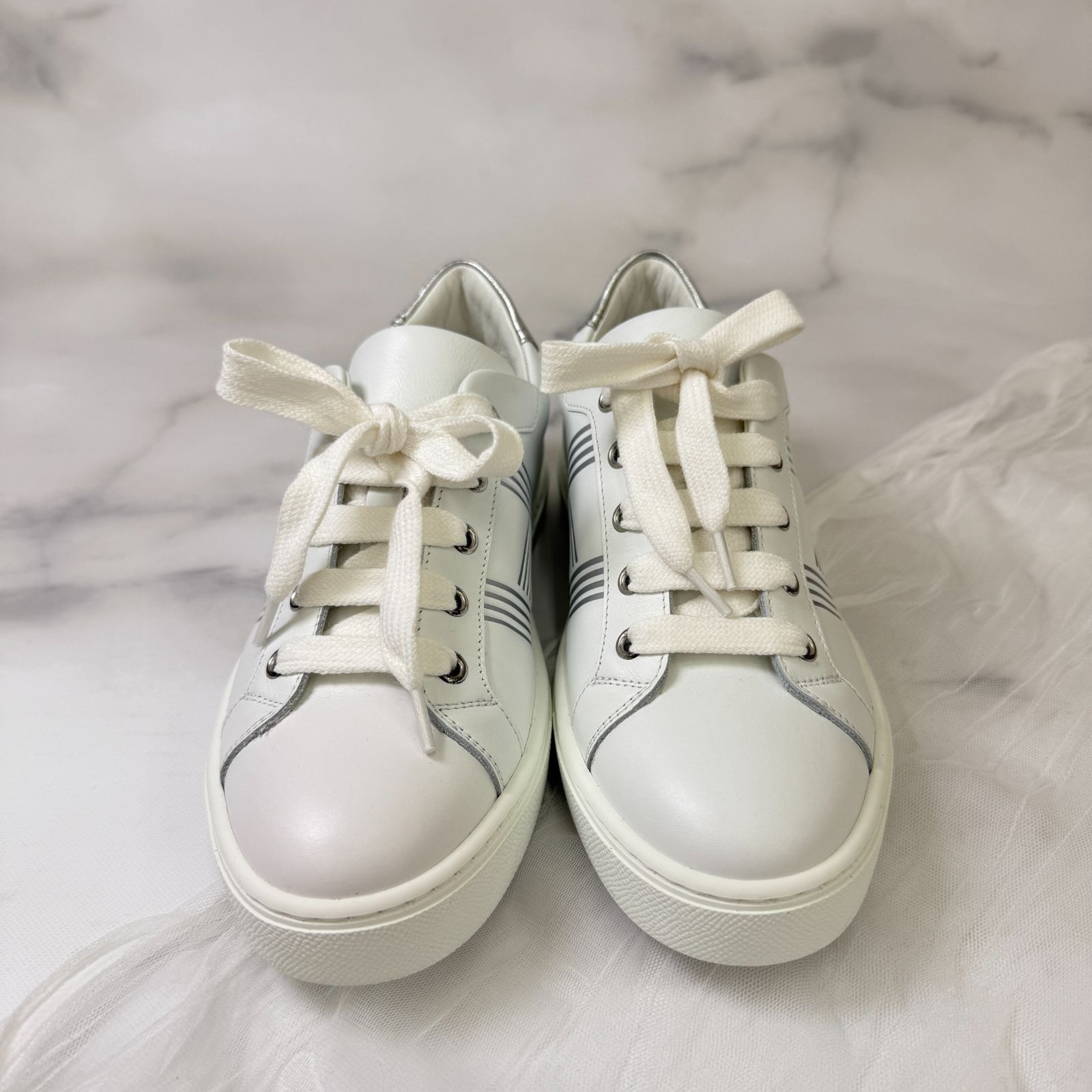 鑑定済み エルメス アヴァンタージュ 37 24 cm程度 ホワイト シルバー 金具 カーフ スニーカー Hロゴ AVANTAGE