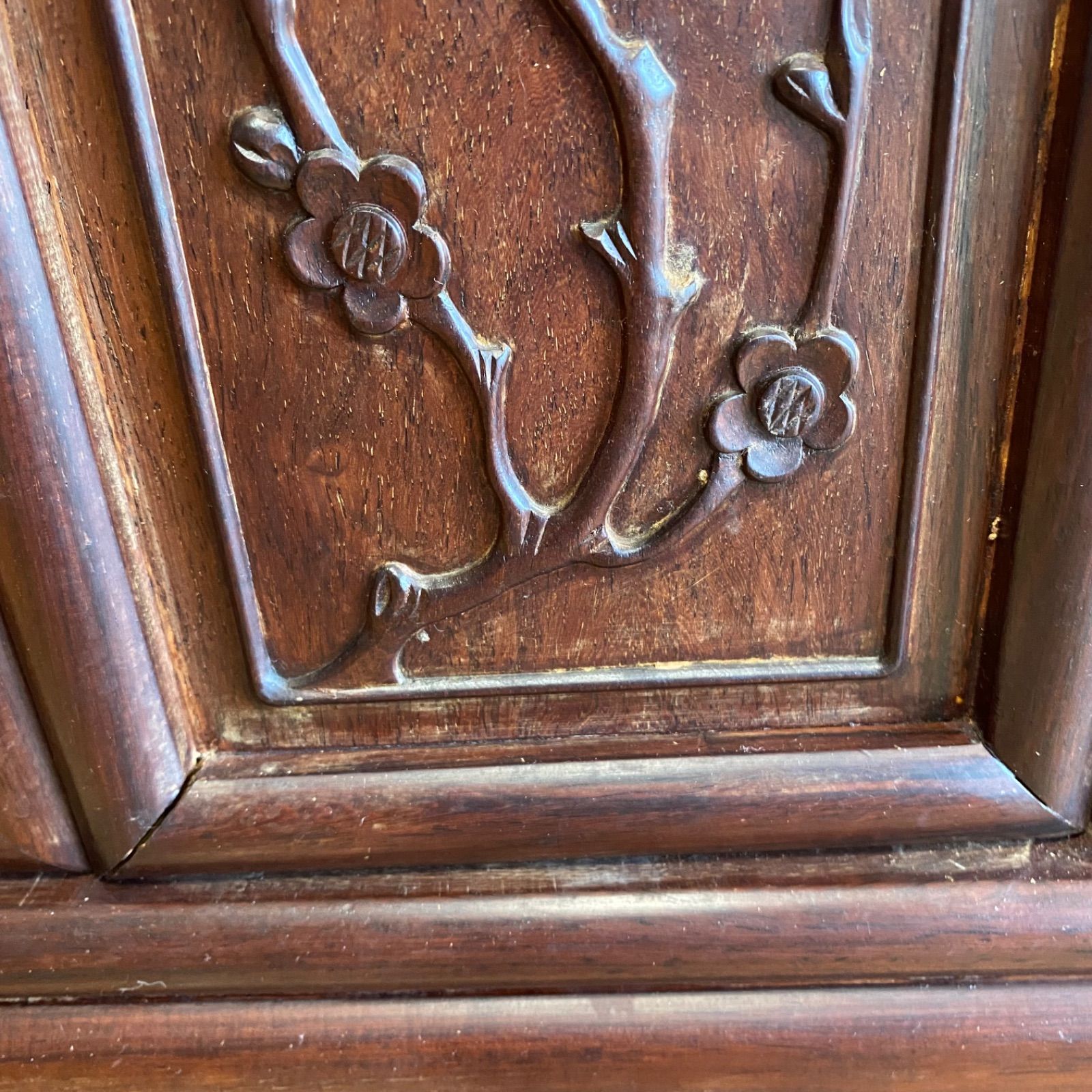 アンティーク 紫檀 飾り棚 透かし彫り 飾り棚 唐木 y141 - メルカリ