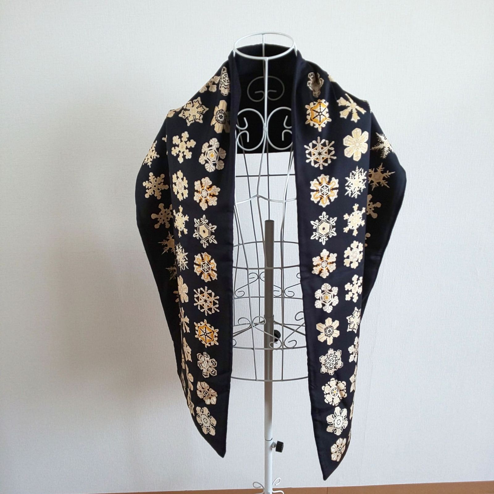 1112C-05 HERMES エルメス シルク アンゴラ マフラー ストール 雪の