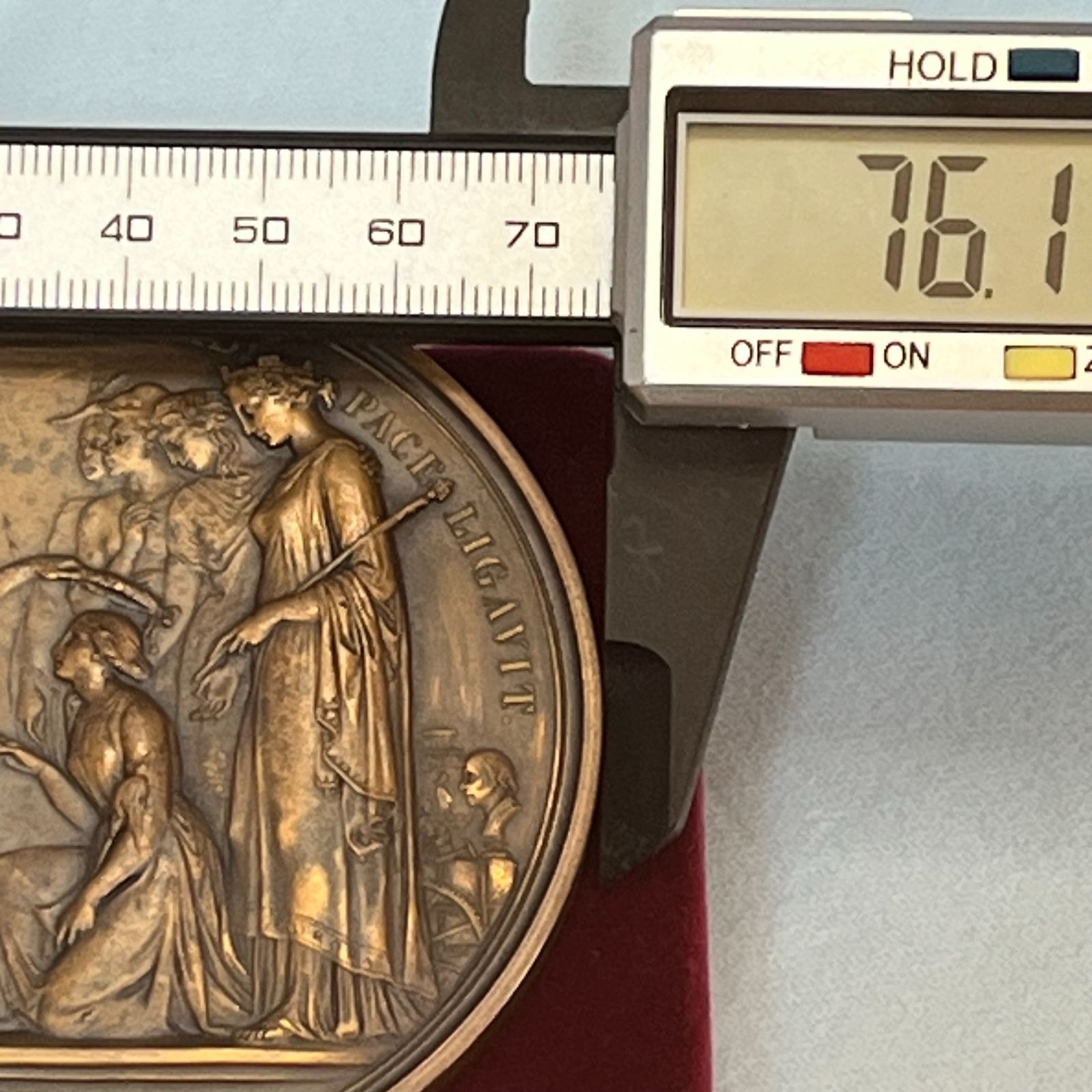 1851年 イギリス ロンドン万国博覧会記念大型メダル ヴィクトリア女王＆アルバート公 ブロンズ 76mm 214g William Wyon作 176 WWW_IBETON_RU