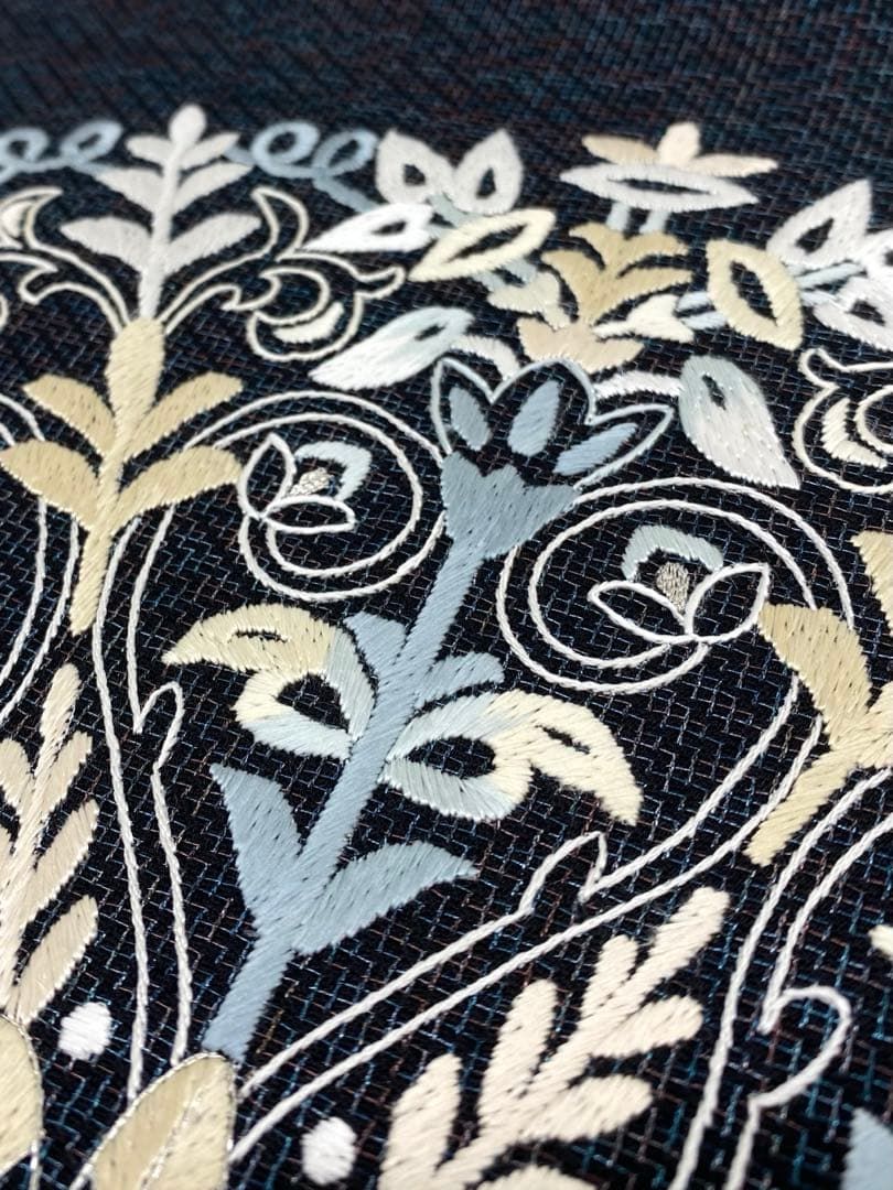 蘇州刺繍 相良刺繍 袋帯 華紋 銀糸 正絹 六通 Q1029 袋帯 綿芯お仕立て付き 中国三大刺繍 蘇州刺繍 相良刺繍 汕頭刺繍 セミ