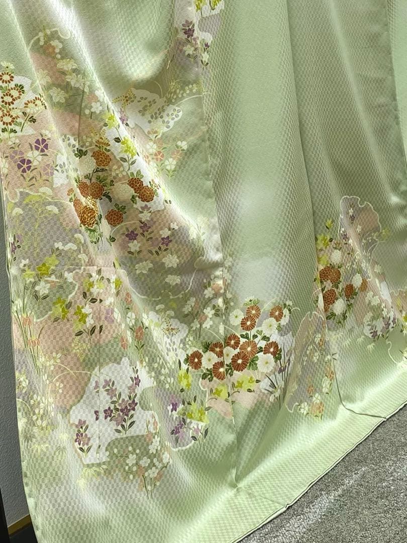 染の北川 手描き友禅 訪問着 仮絵羽 未仕立て品 金駒 雪輪に花々 正絹 染の北川 手描き友禅 訪問着 仮絵羽 未仕立て品 金駒 雪輪