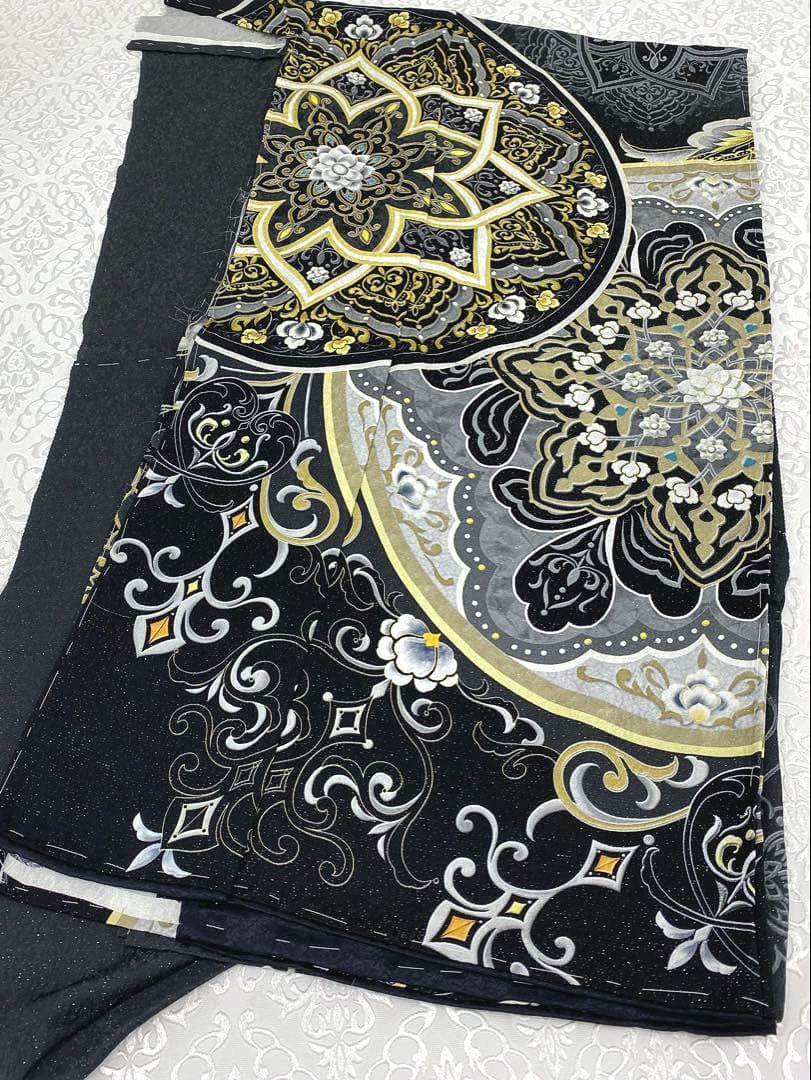 訪問着　八掛け付き　正絹　加賀風　黒地　仮絵羽 新品加賀友禅訪問着空色 星×雛菊｜加賀友禅 絹100％ 八掛付き 未