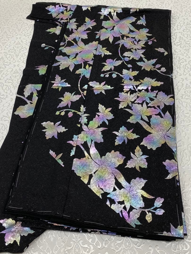 振袖 銀通し 金彩 大輪 仮絵羽 未仕立て品 正絹 八掛付き 舞台衣装 大衆演劇 振袖 仮絵羽 舞台衣装 銀通し 金彩 グリッター箔 正絹 未仕立て品 八