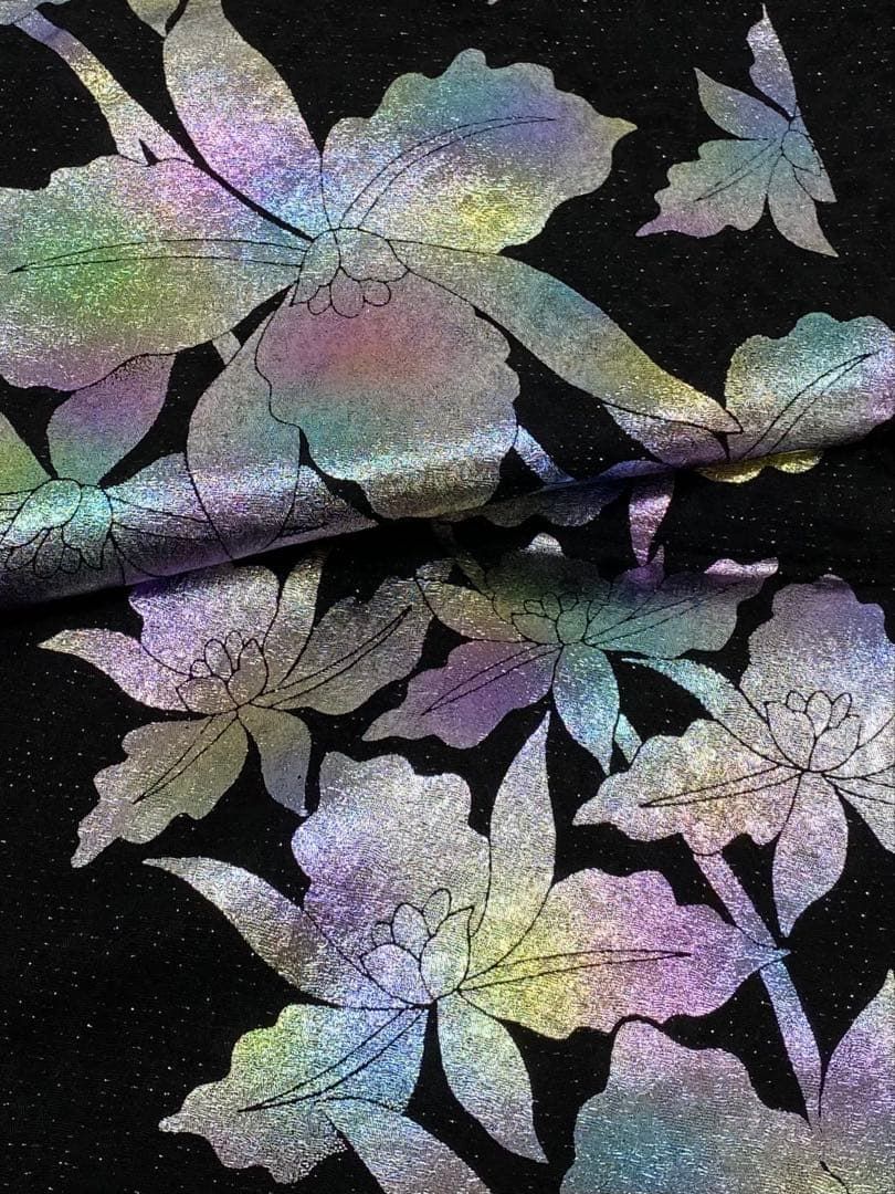 振袖 銀通し 金彩 大輪 仮絵羽 未仕立て品 正絹 八掛付き 舞台衣装 大衆演劇 振袖 仮絵羽 舞台衣装 銀通し 金彩 グリッター箔 正絹 未仕立て品 八