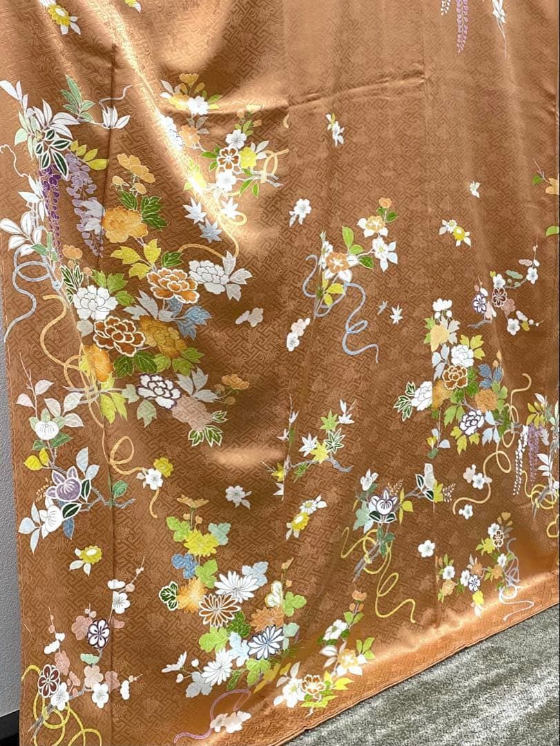 千總謹製 訪問着 落款入 刺繍 金駒 金彩 紋意匠 正絹 躾糸付き K600 