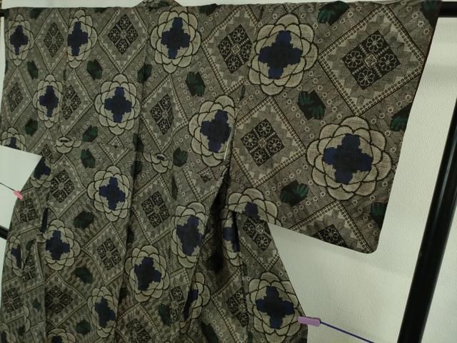 平和屋着物□希少 本場大島紬 龍郷絣 逸品 DZAB0374kh5 - メルカリ