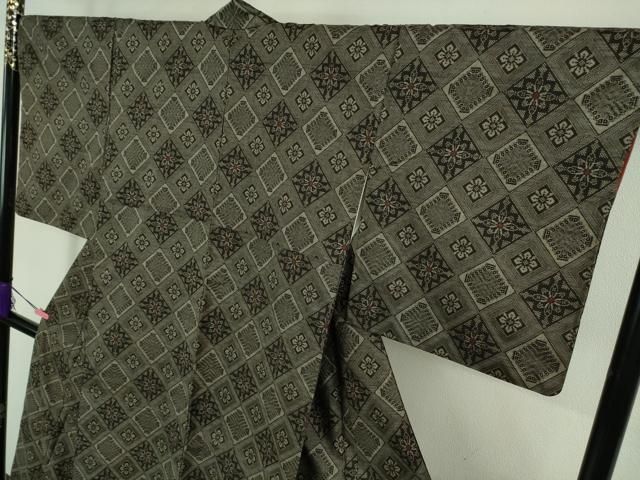 平和屋着物■希少　本場大島紬　龍郷絣　逸品　DZAB0585kh5 平和屋着物□希少 本場大島紬 龍郷絣 逸品 DZAB0585kh5 - メルカリ