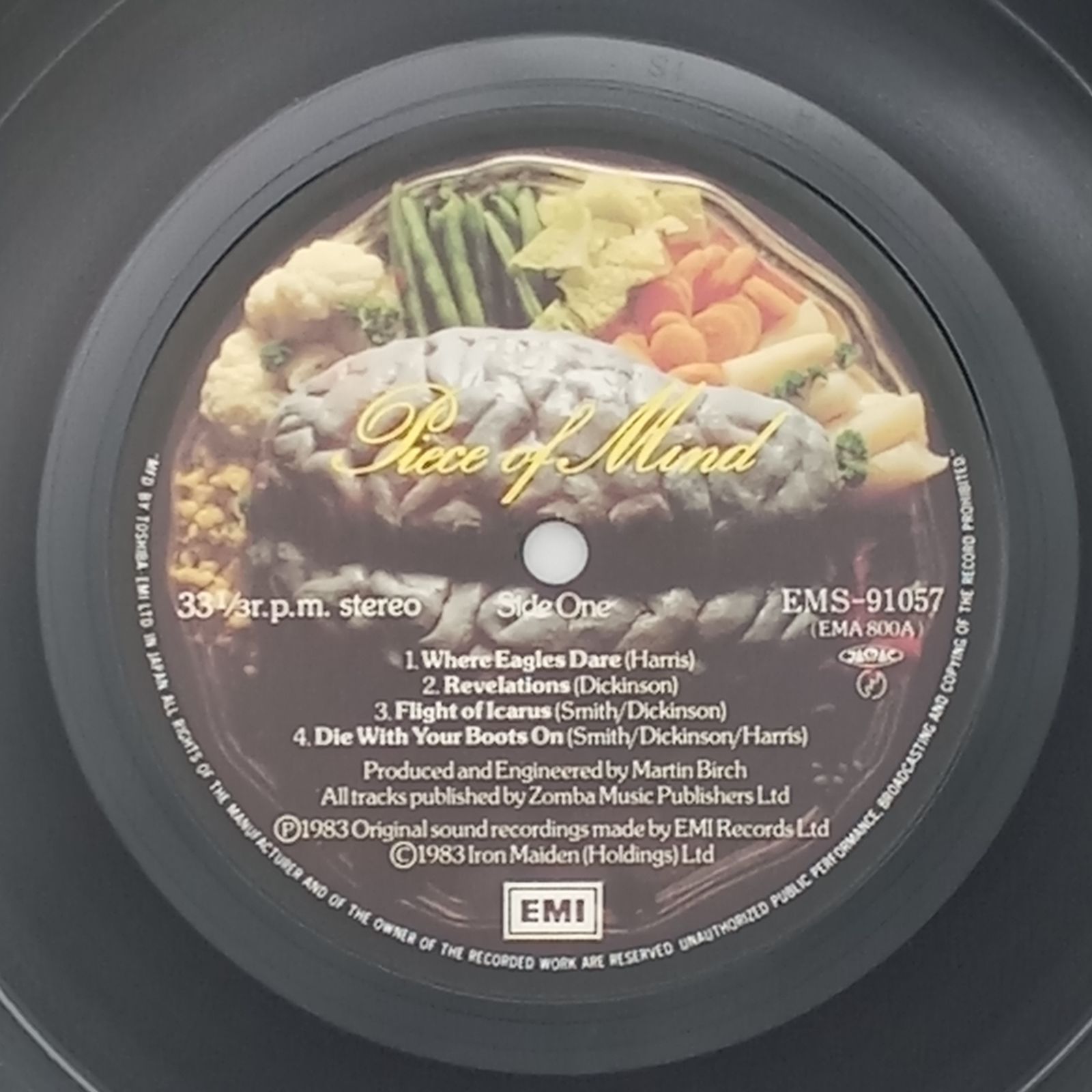 アイアン・メイデン（Iron Maiden） - 頭脳改革(Piece of Mind