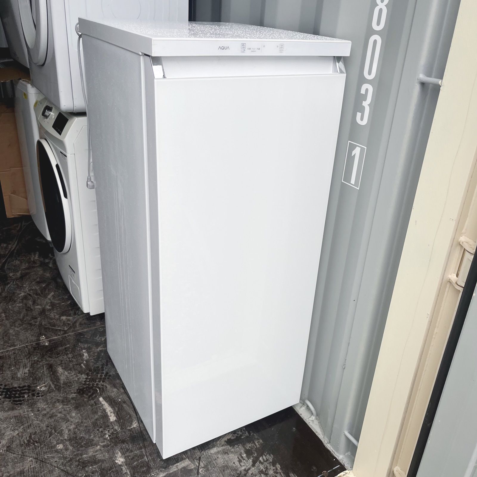 314取付無料！高性能AQUA おしゃれホワイトインテリア1ドア