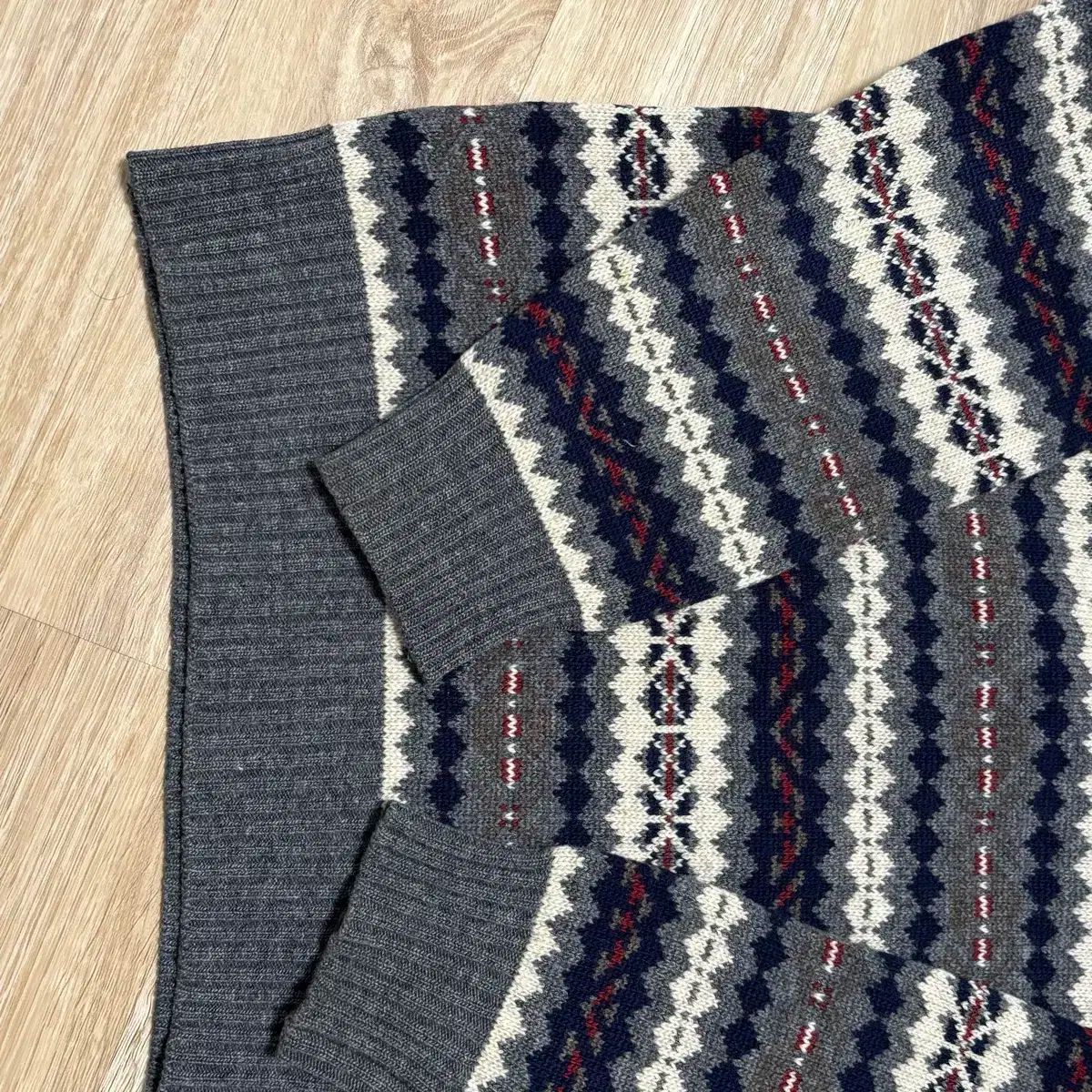 ハーフジップ ニット