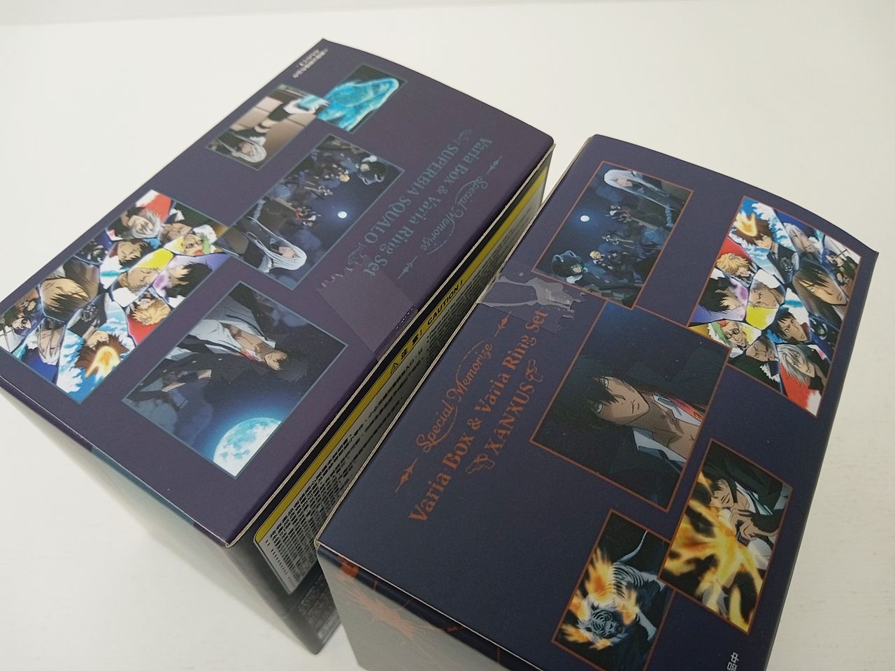 デッドバイデイライトパーク缶バッジ40種、ラバーストラップ22種