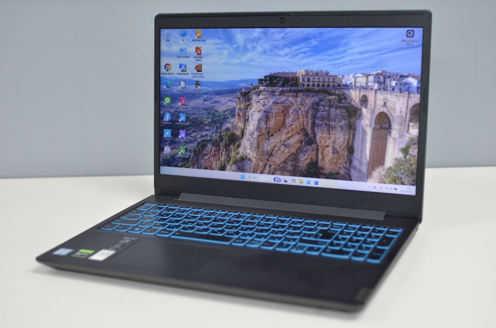 中古ゲーミングノートパソコン LENOVO L340 Windows11+office core i7-9750H/メモリ8GB/爆速SSD256GB+HDD1TB/15.6インチ/GTX1050/WEBカメラ 中古ゲーミングノートパソコン LENOVO L340 Windows11+office core i7