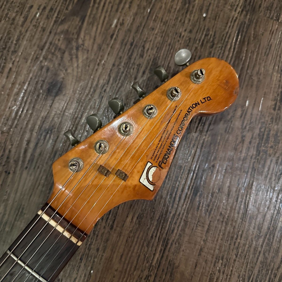 フェルナンデス 石ロゴ FST-60 クリーム Fernandes FST-60 5桁シリアル