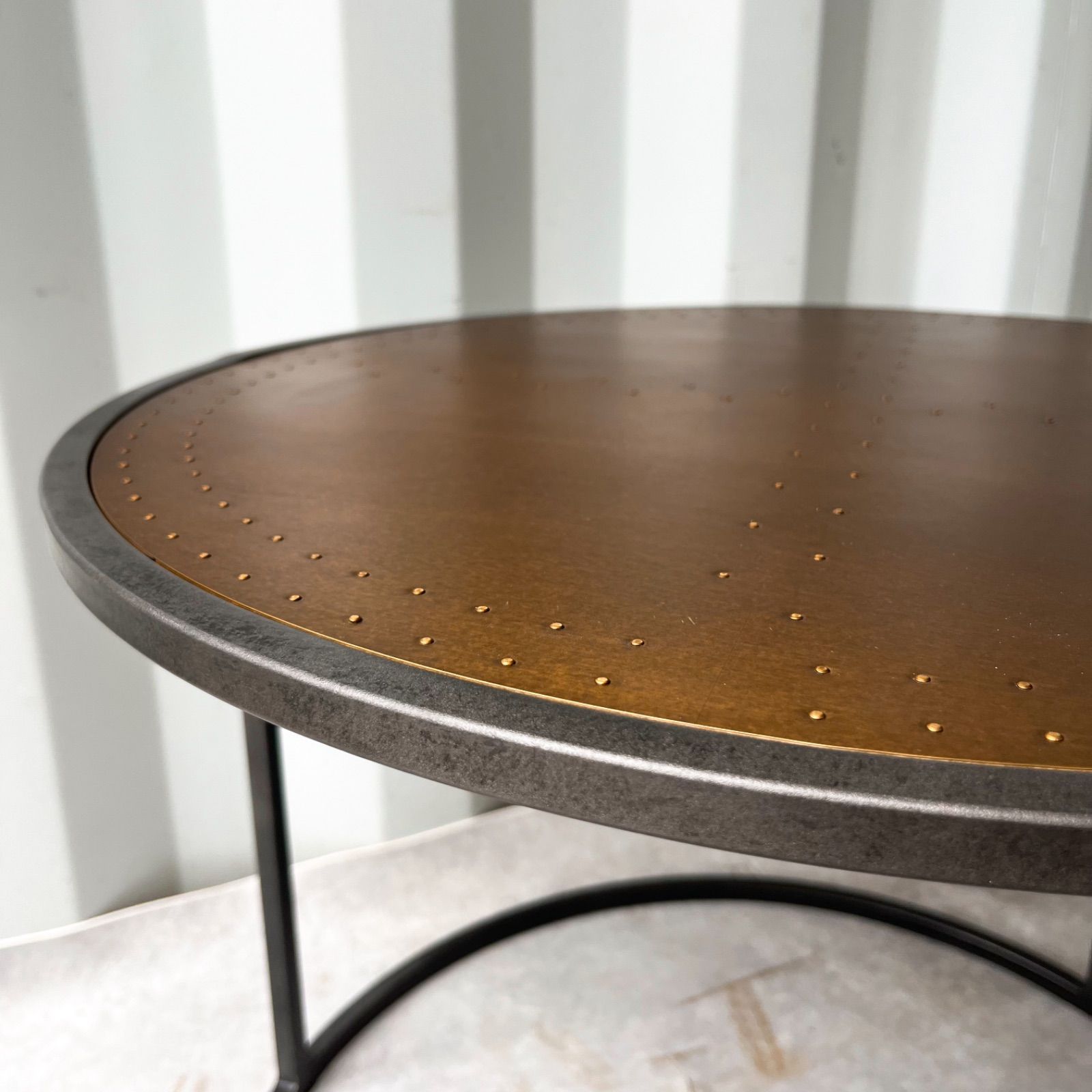 関家具 エルマ ラウンドサイドテーブル50 真鍮板 Φ50cm 関家具 エルマ ラウンドサイドテーブル50 真鍮板 50cm