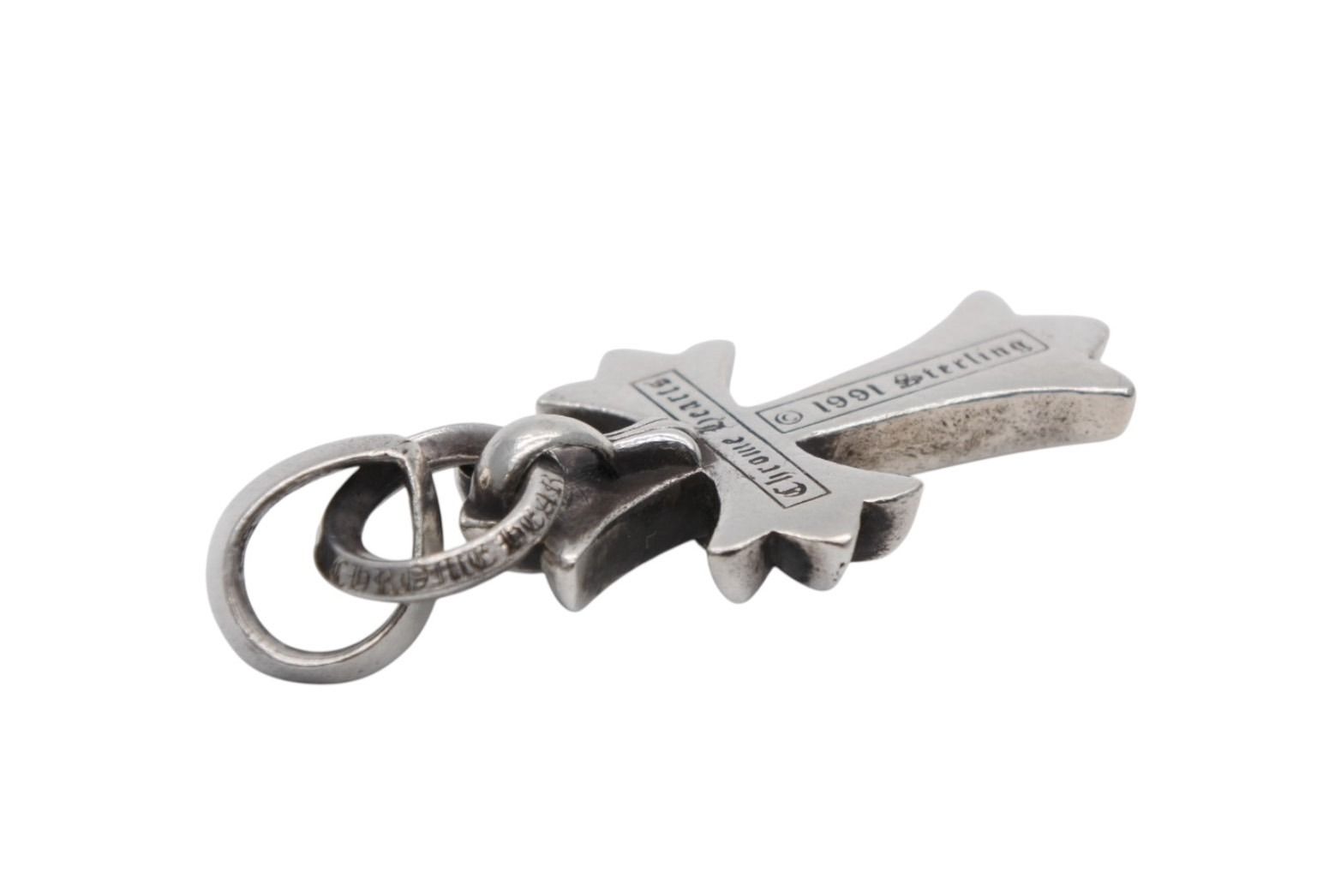 CHROME HEARTS クロムハーツ スモールCHクロス ベイル ペンダント