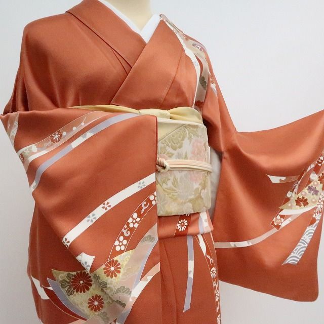 ストラスブール大聖堂 銀通し 訪問着 仮絵羽 未仕立て品 ステンド