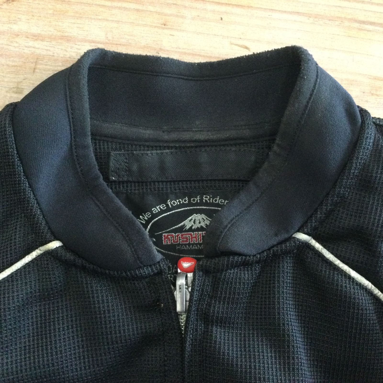 10408 KUSHITANI クシタニ メッシュジャケット K-20641-2005 Mサイズ ブラック系 ポリエステル バイクウェア ライディングジャケット