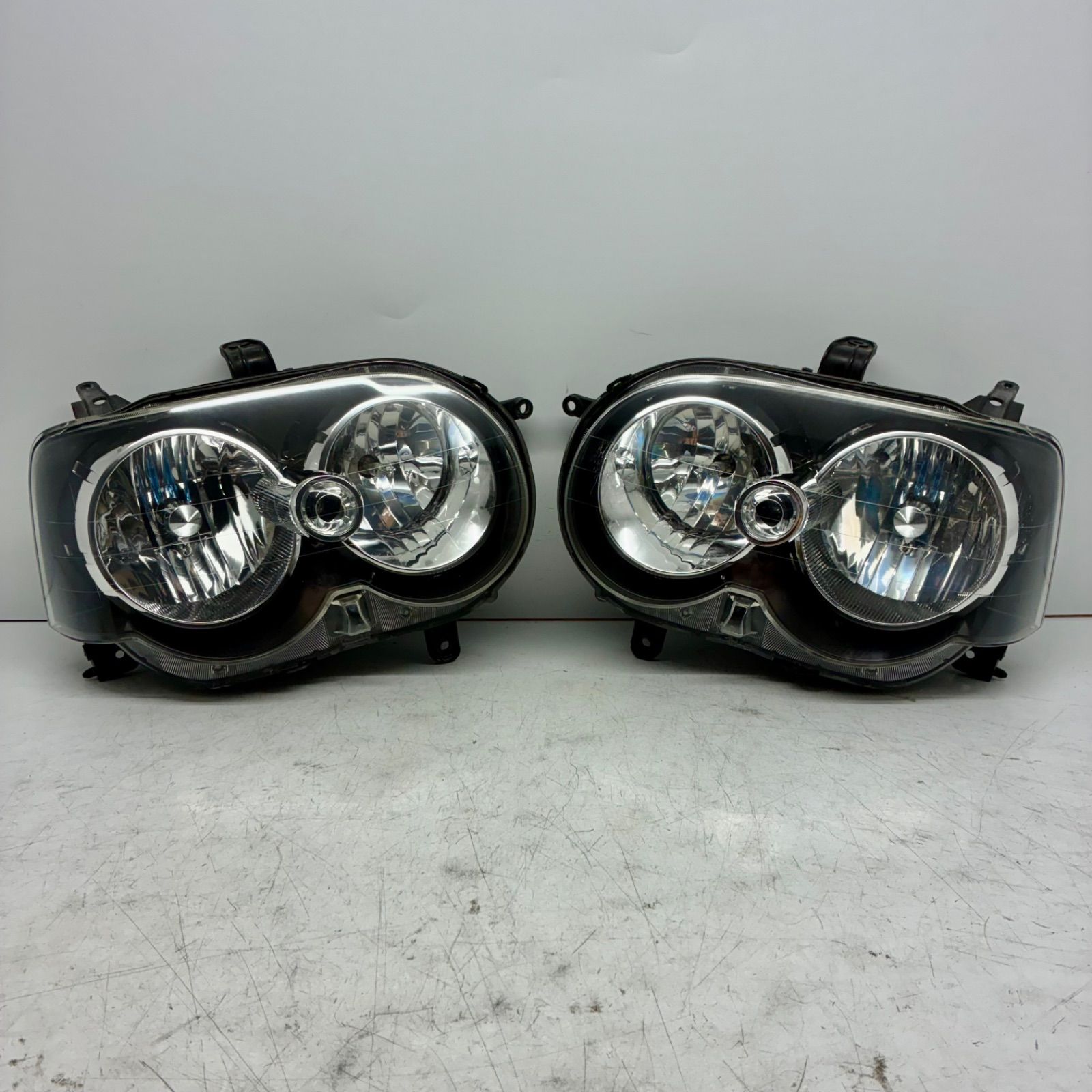 ムーヴカスタム　後期　Ｌ１５０Ｓ　ヘッドライト左右 L150Sムーヴカスタム後期 ヘッドライト左右セット ダイハツ L150S