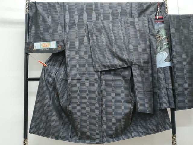 平和屋着物●男性　本場大島紬　アンサンブル　吉祥文　ほてい屋扱い　証紙付き　正絹　逸品　未使用　CAAY9563th 平和屋着物○男性 本場大島紬 アンサンブル 吉祥文 ほてい屋扱い 証紙