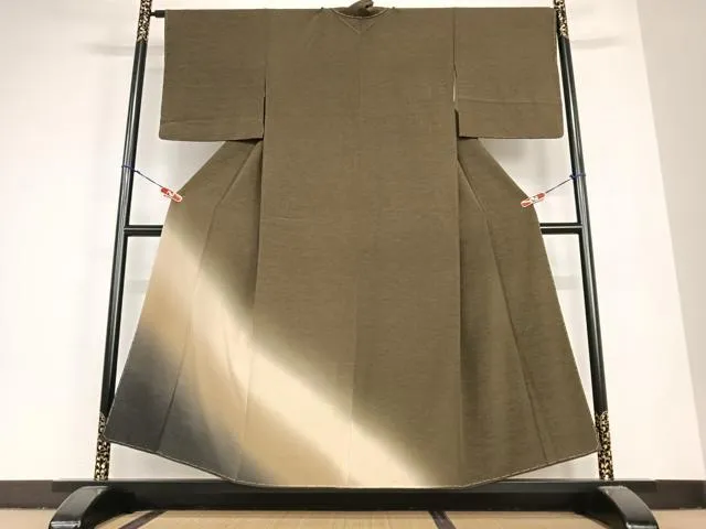 新品未使用品　銀花仙　正絹訪問着長襦袢セット 2025年最新】Yahoo!オークション -銀花仙 着物の中古品・新品・未使用