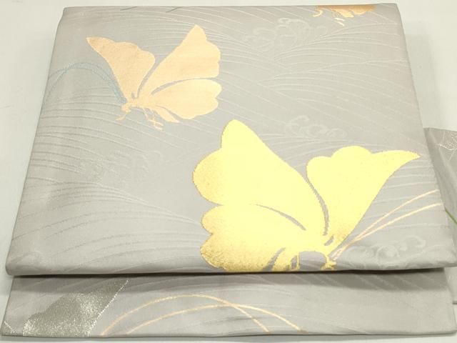 平和屋着物●桝屋高尾　全通柄九寸名古屋帯　立波舞蝶文　銀鼠色　金銀糸　正絹　逸品　DAAY0253ob 平和屋着物○桝屋高尾 全通柄九寸名古屋帯 立波舞蝶文 銀鼠色 金銀糸