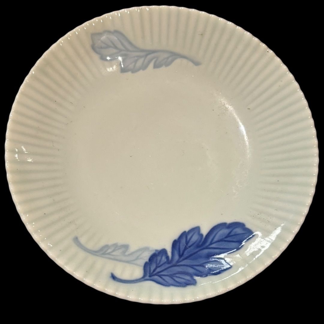 アンティーク の 青磁のお皿 5客揃え] 染付 美品 和食器 直径12.5cm 食器 取り皿 青磁 アンティーク