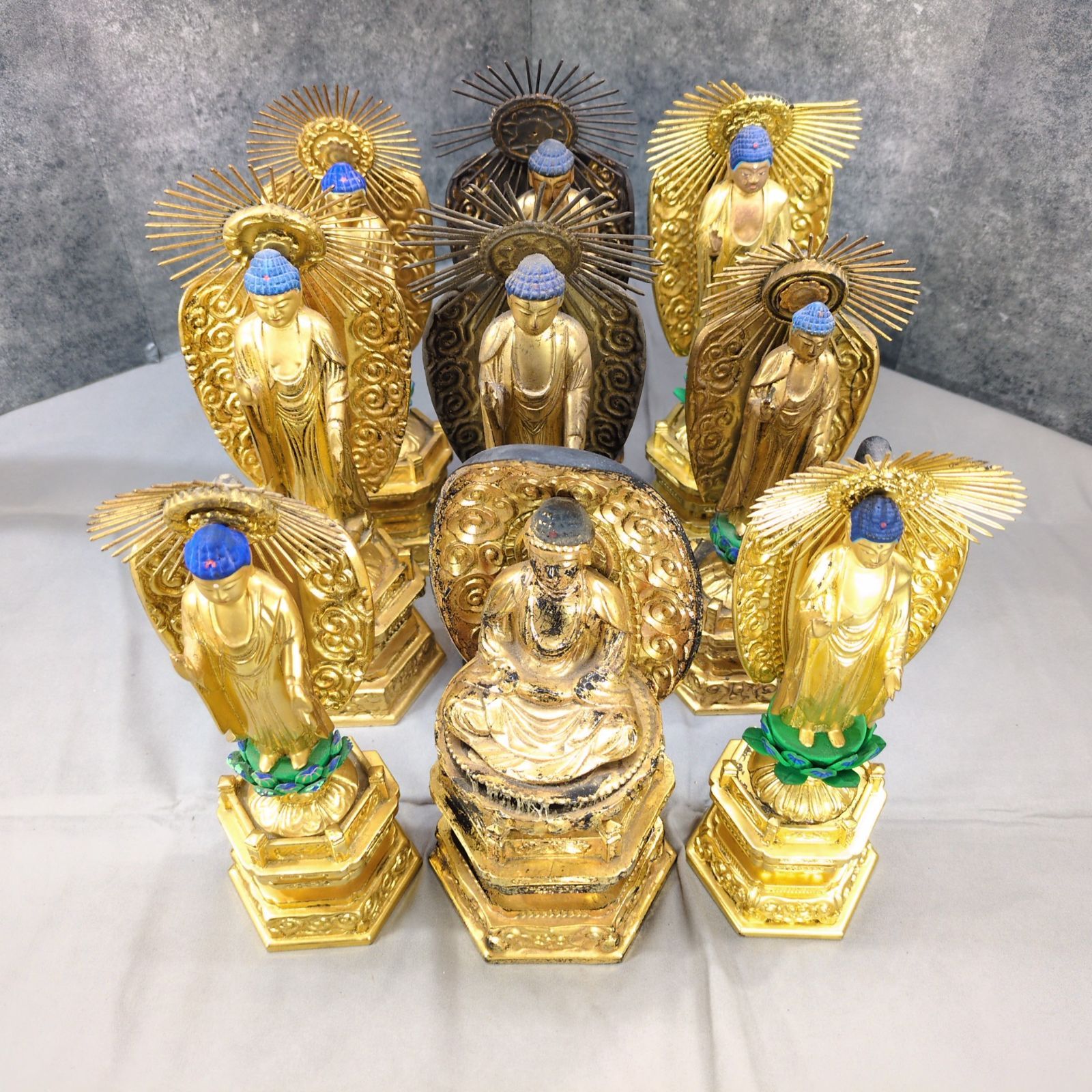 木製 金箔仕上げ 阿弥陀如来他 仏像 9体セット A557 - メルカリ