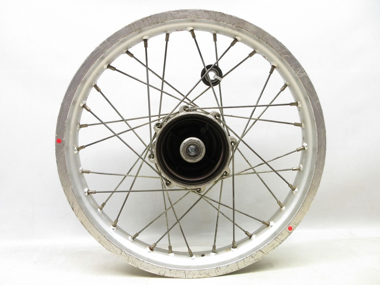 TY 250 R リアホイール2 15 18 バイク部品 3